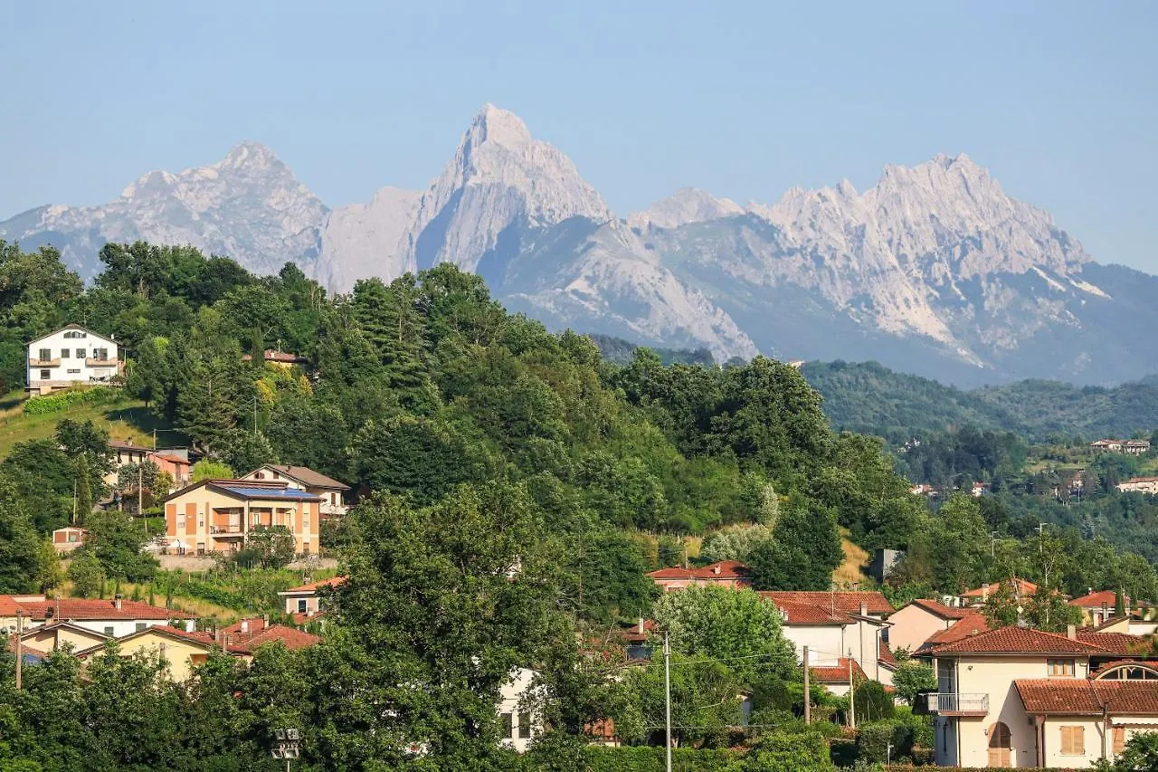 I Ginepri Exclusive Countryhouse, 15Pax, Private Pool, Aulla Serricciolo Villa
